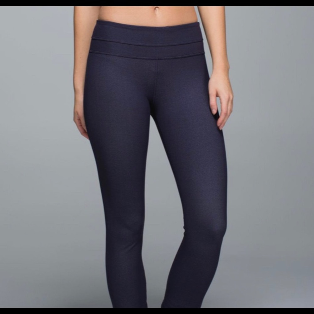 Lululemon Crops - Blake Grape